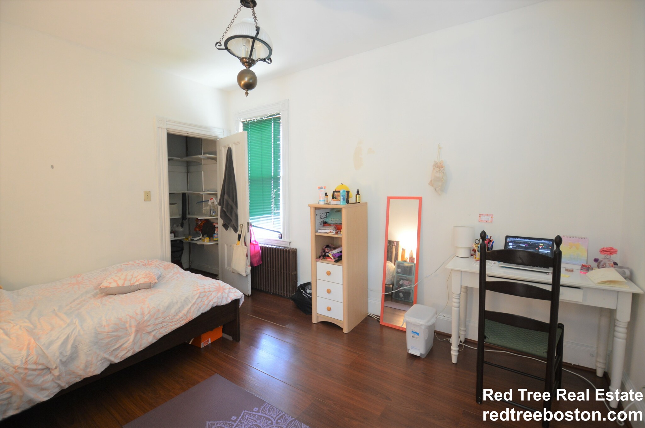 3 bed, 1 bath apartment for rent at 91 Union St Unit 2, Brighton — photo 5 of 12