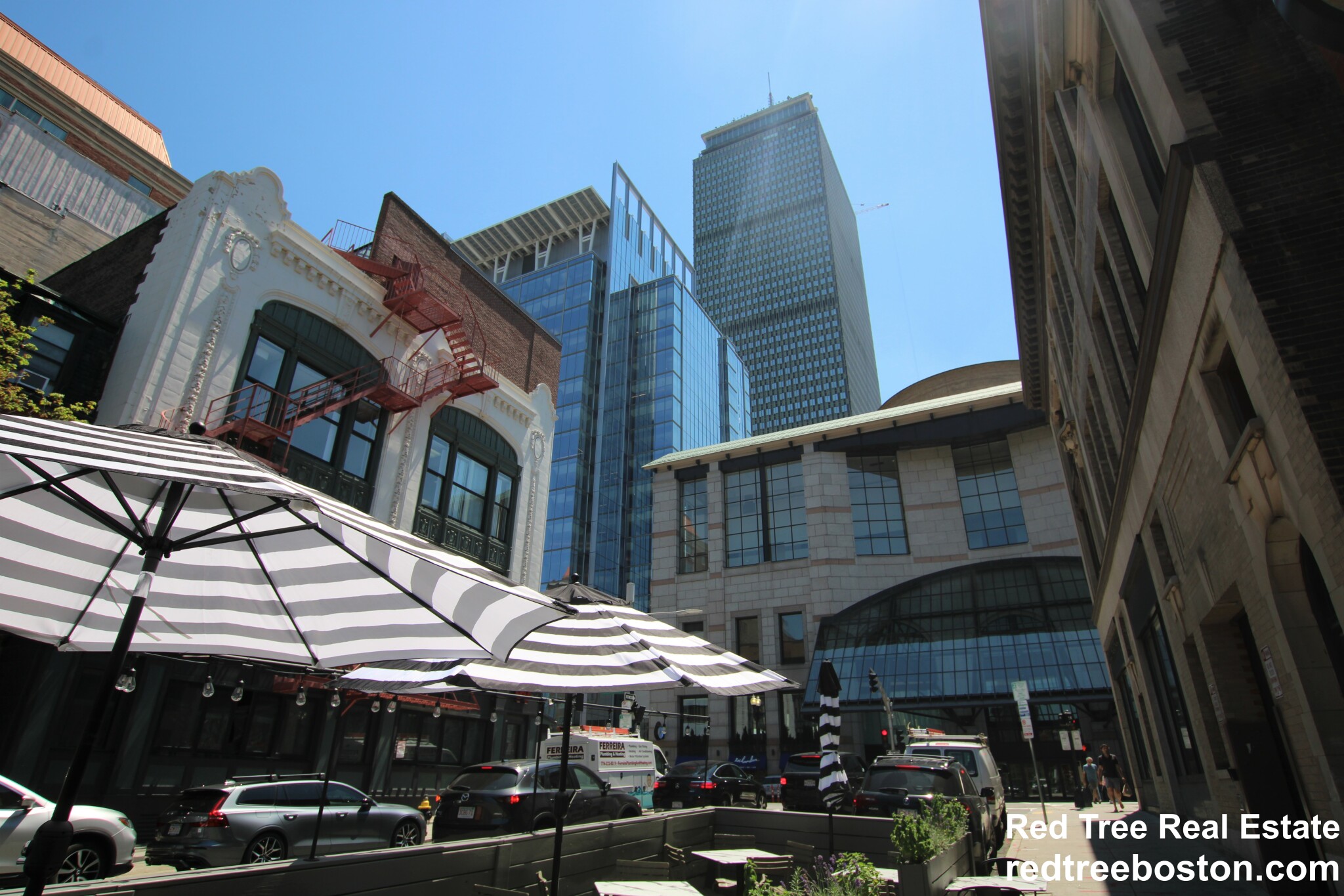 48 Gloucester St, Back Bay