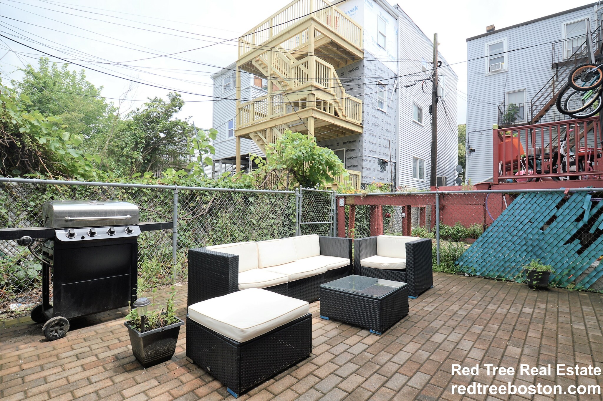 182 Marion St, East Boston