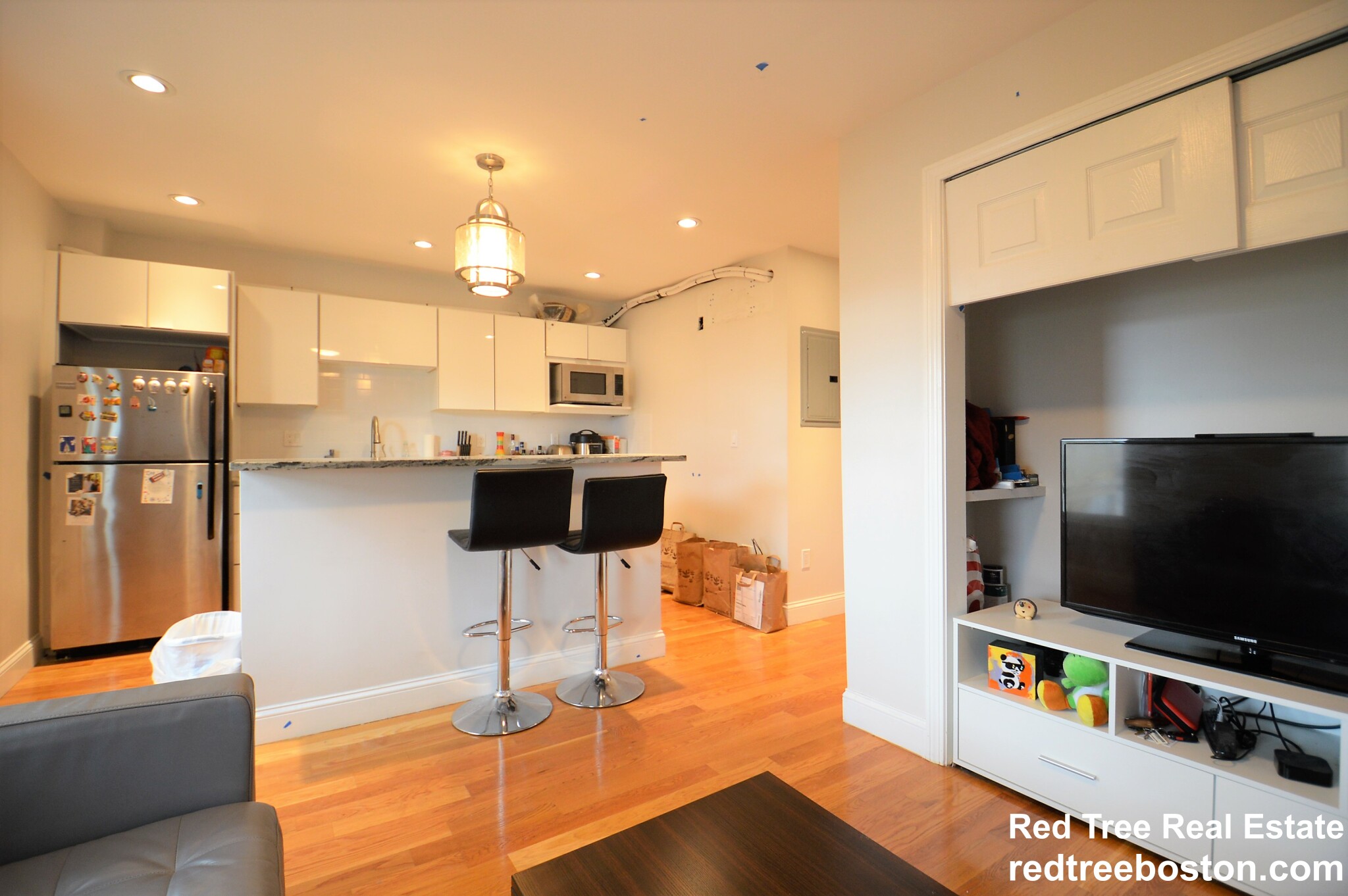 182 Marion St, East Boston