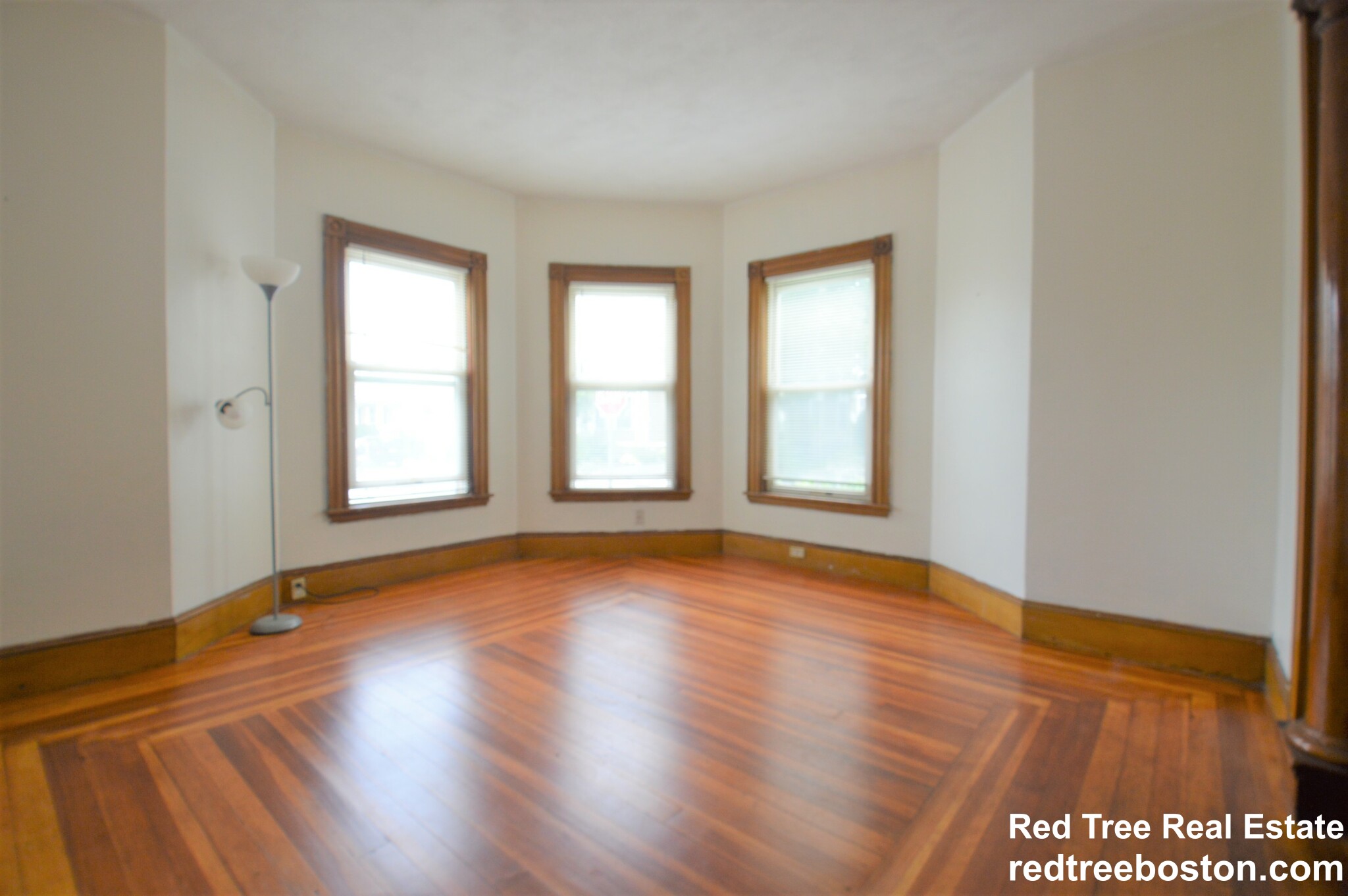 3 bed, 1 bath apartment for rent at 75 Carolina Ave Unit 1 COPY, Jamaica Plain — photo 4 of 29