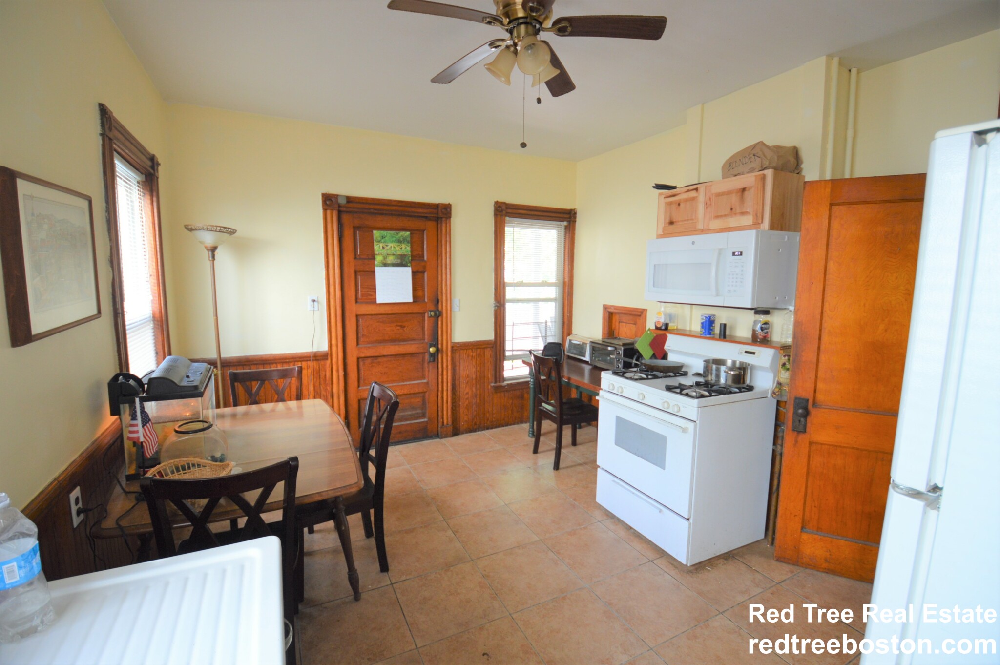 3 bed, 1 bath apartment for rent at 75 Carolina Ave Unit 1 COPY, Jamaica Plain — photo 3 of 29