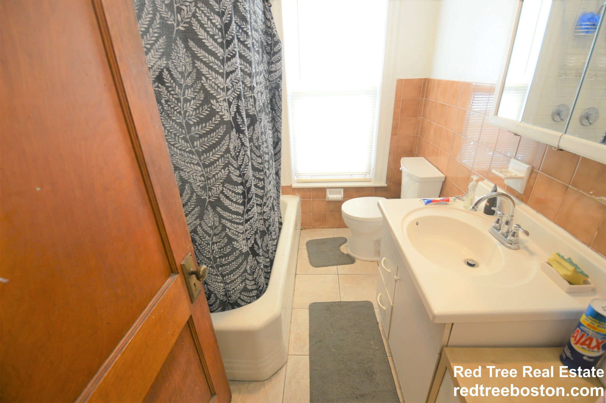 3 bed, 1 bath apartment for rent at 75 Carolina Ave Unit 1 COPY, Jamaica Plain — photo 14 of 29