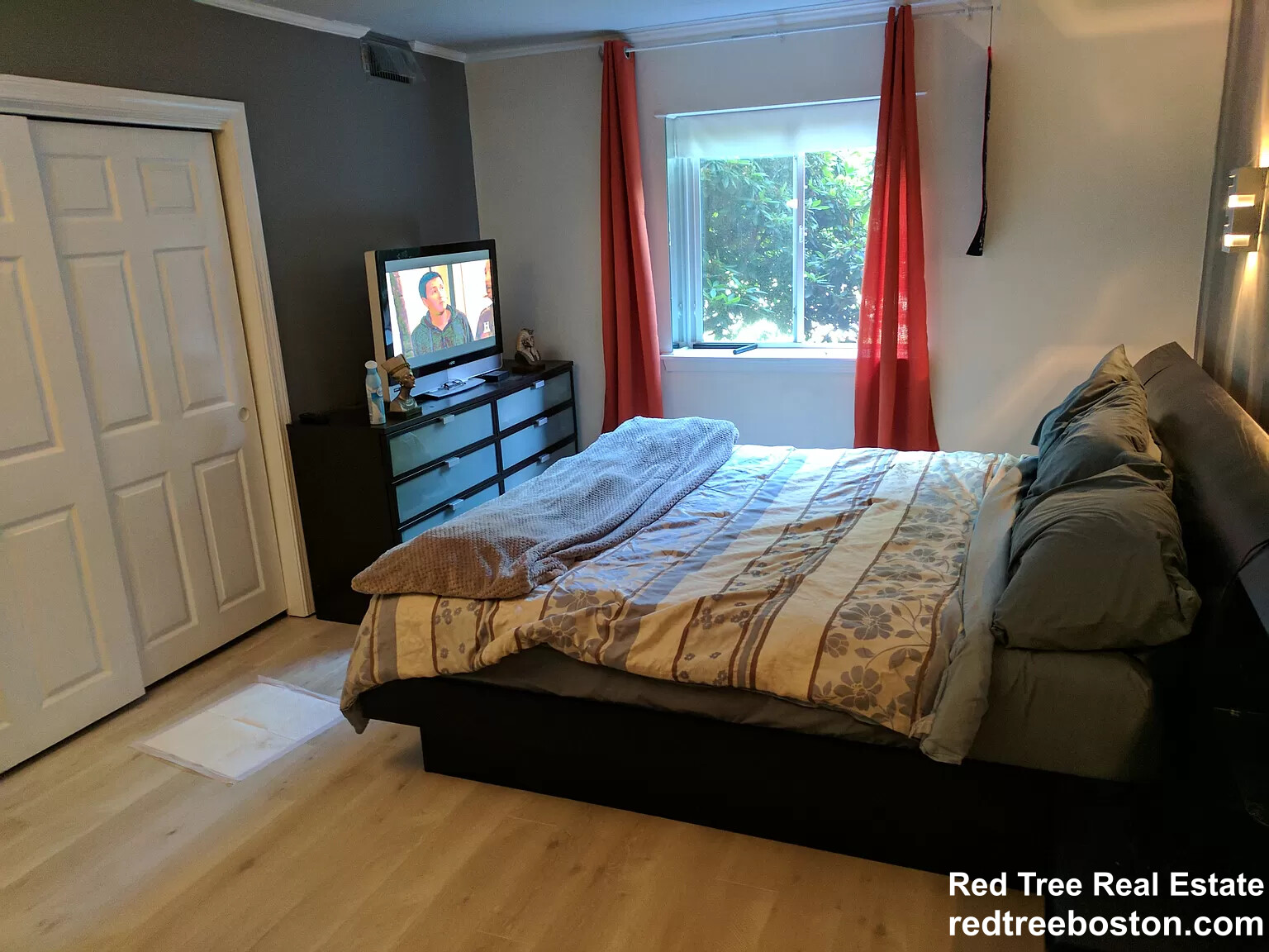 53 Angleside Rd, Waltham