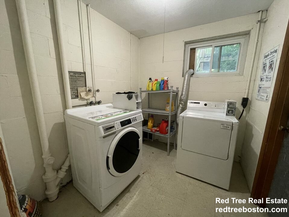1 bed, 1 bath apartment for rent at 649 Washington St Unit 5, Brighton — photo 1 of 2
