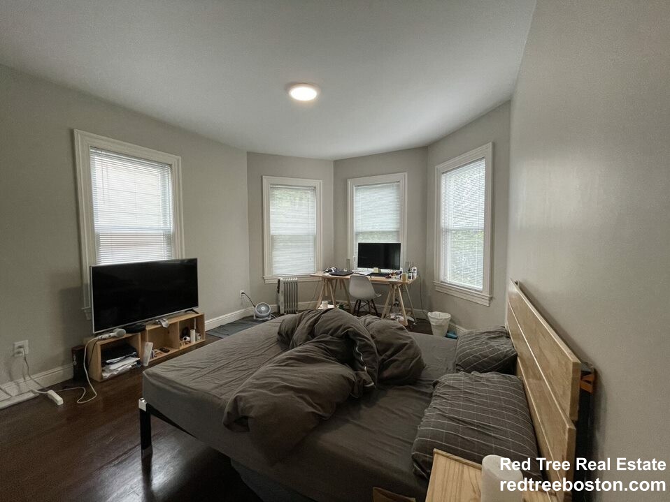 167 Hampshire St, West Cambridge