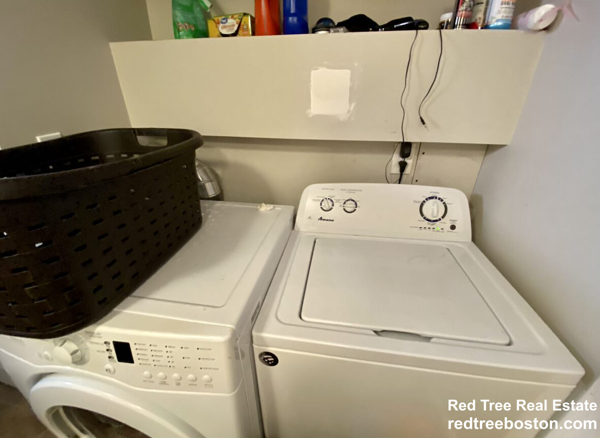 4 bed, 2 bath apartment for rent at 80 Lake St Unit 80, Brighton — photo 12 of 16