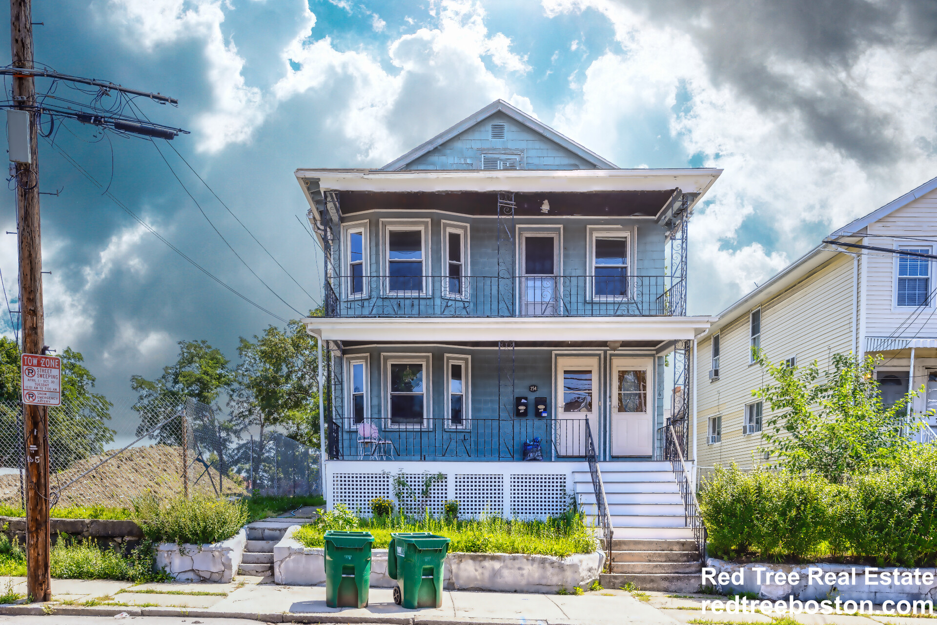 2 bed, 1 bath apartment for rent at 256 Main St, Medford