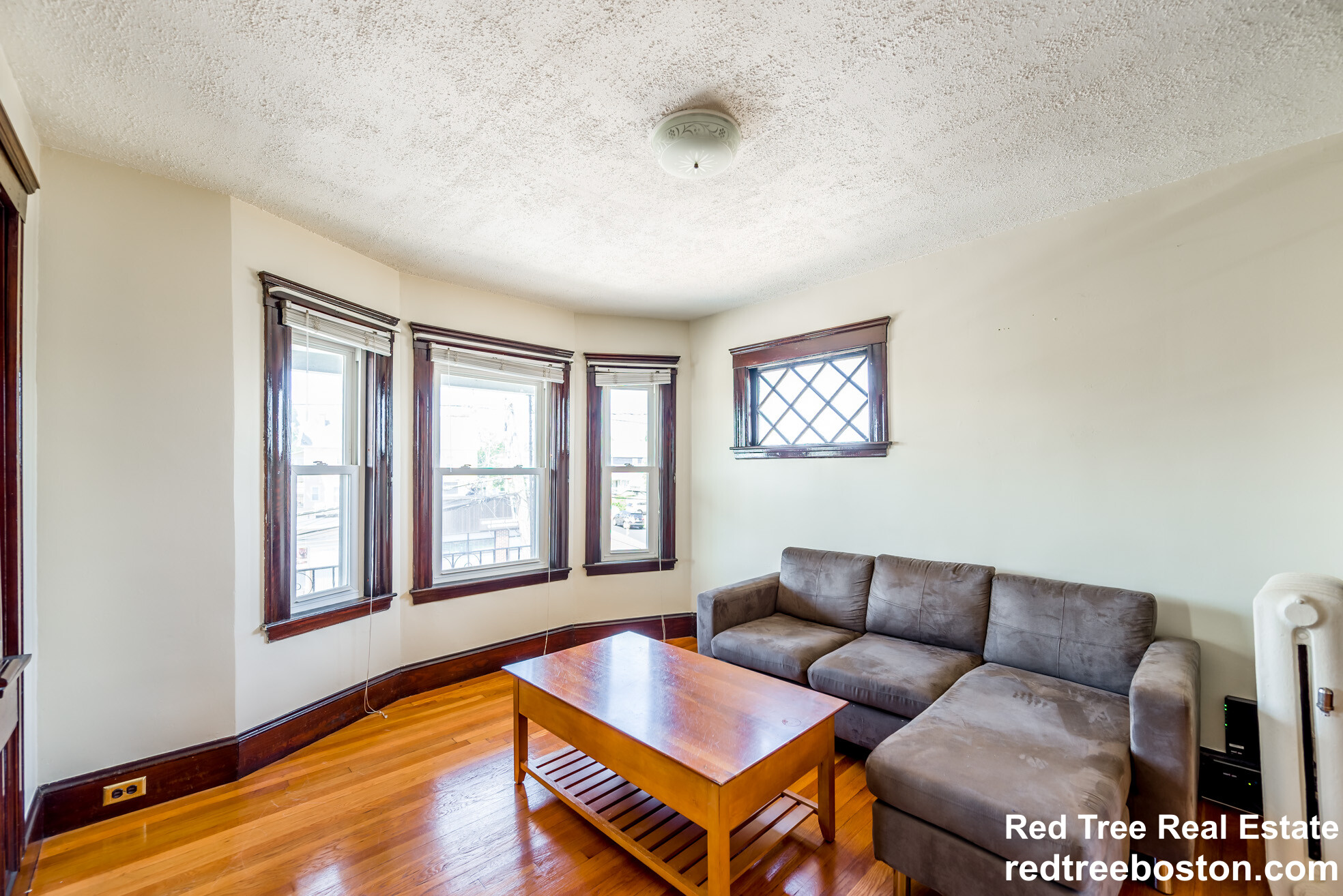 2 bed, 1 bath apartment for rent at 256 Main St, Medford — photo 10 of 20