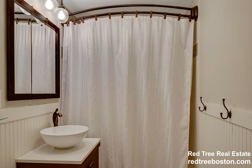 2 bed, 1 bath apartment for rent at 94 Beacon St Unit 61, Somerville — photo 14 of 19