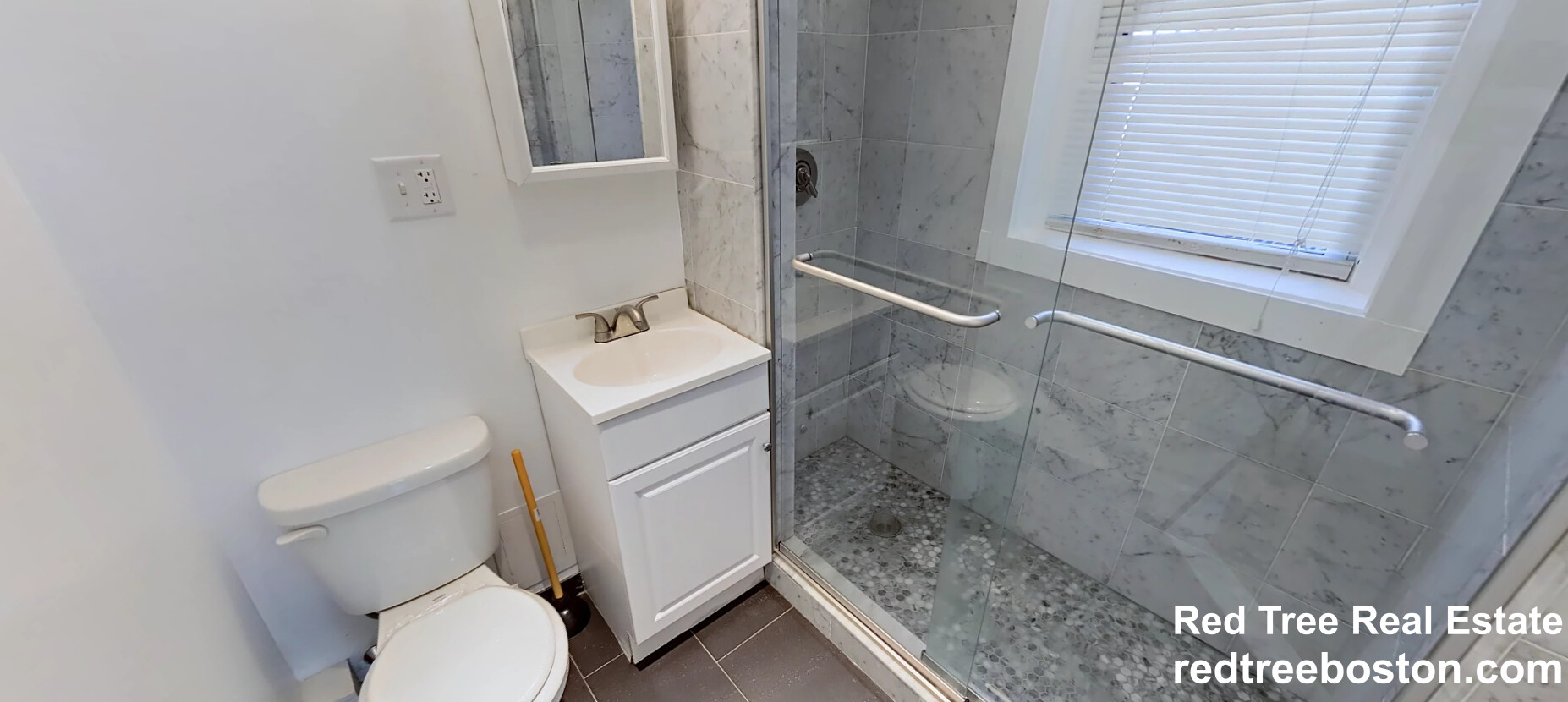 102 Queensberry St, Fenway