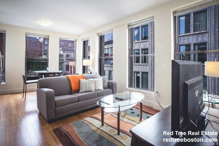 8 Winter St, Downtown