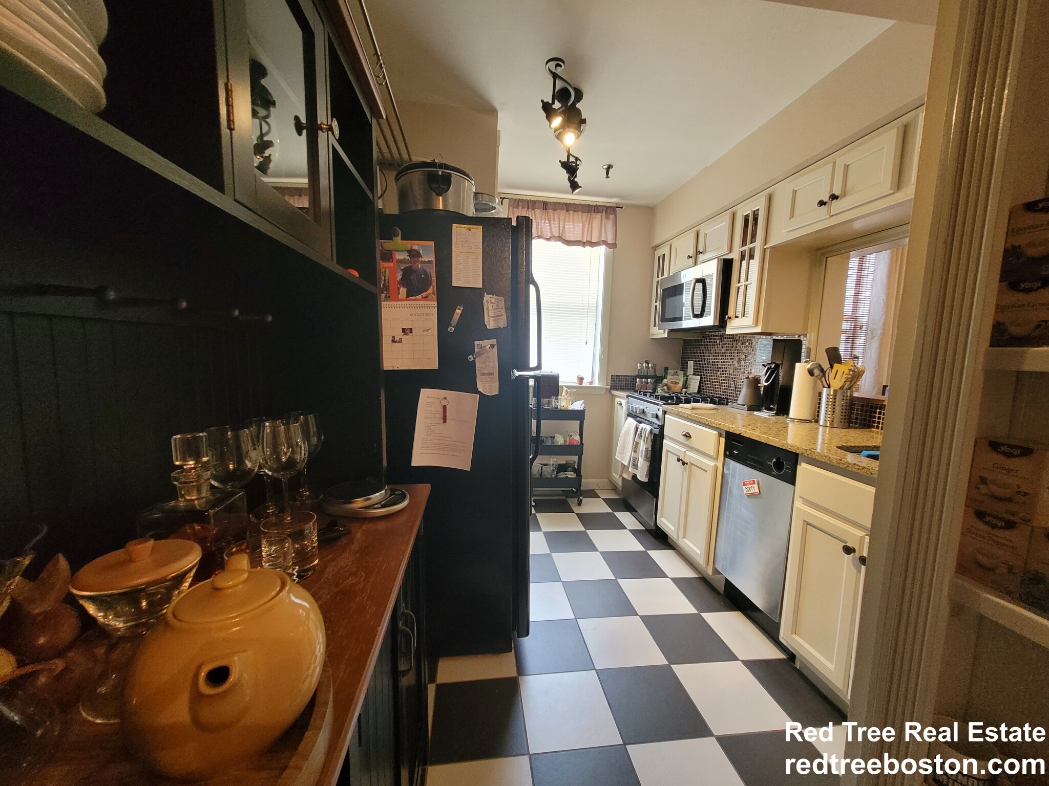 1486 Commonwealth Ave, Brighton