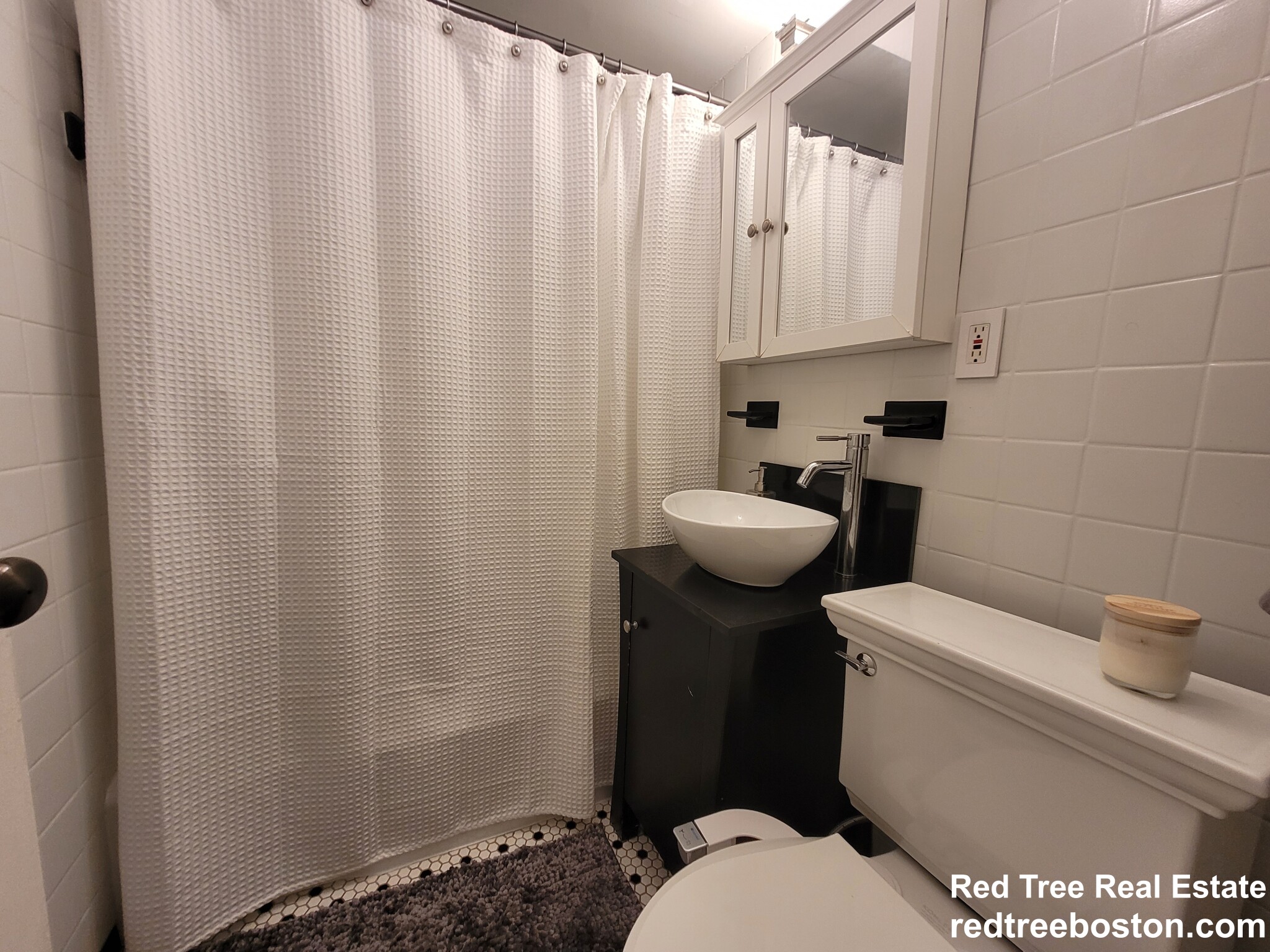 1486 Commonwealth Ave, Brighton