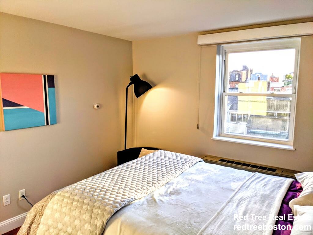 27 Bowdoin St, Beacon Hill