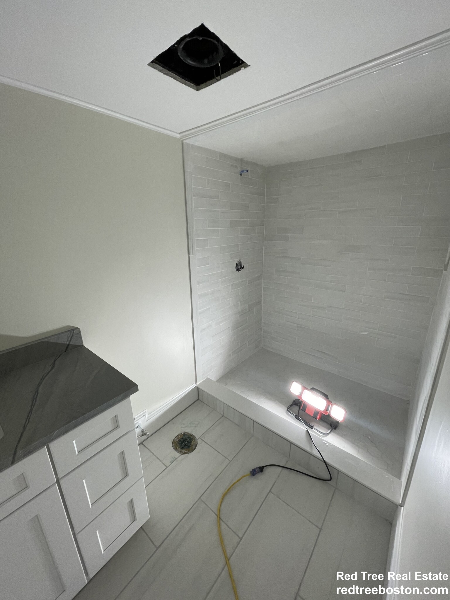 2 bed, 1 bath apartment for rent at 31 York Tr Unit 1, Brookline — photo 7 of 25