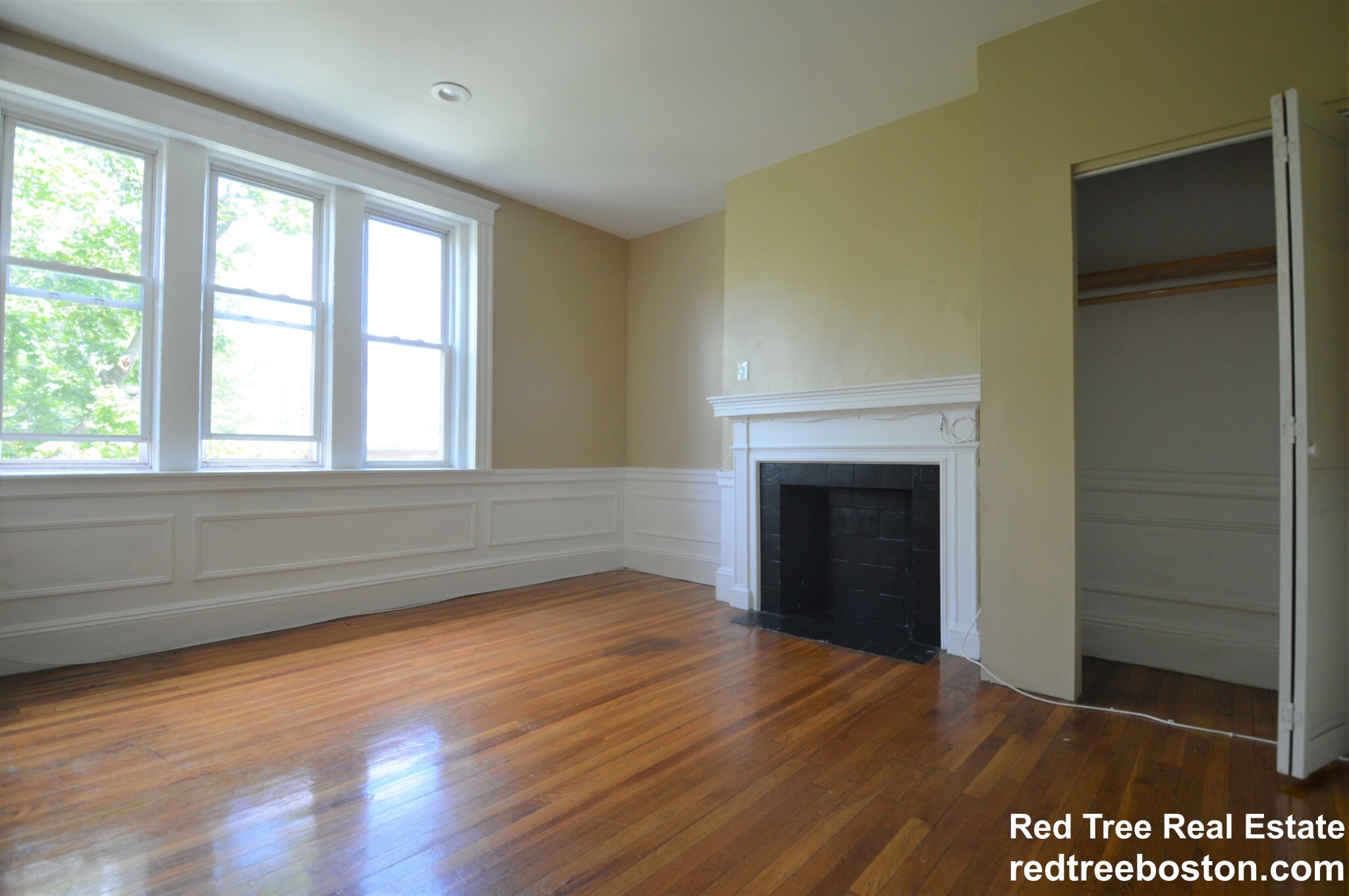 3 bed, 1 bath apartment for rent at 74 Egmont St Unit 6, Coolidge Corner — photo 5 of 18