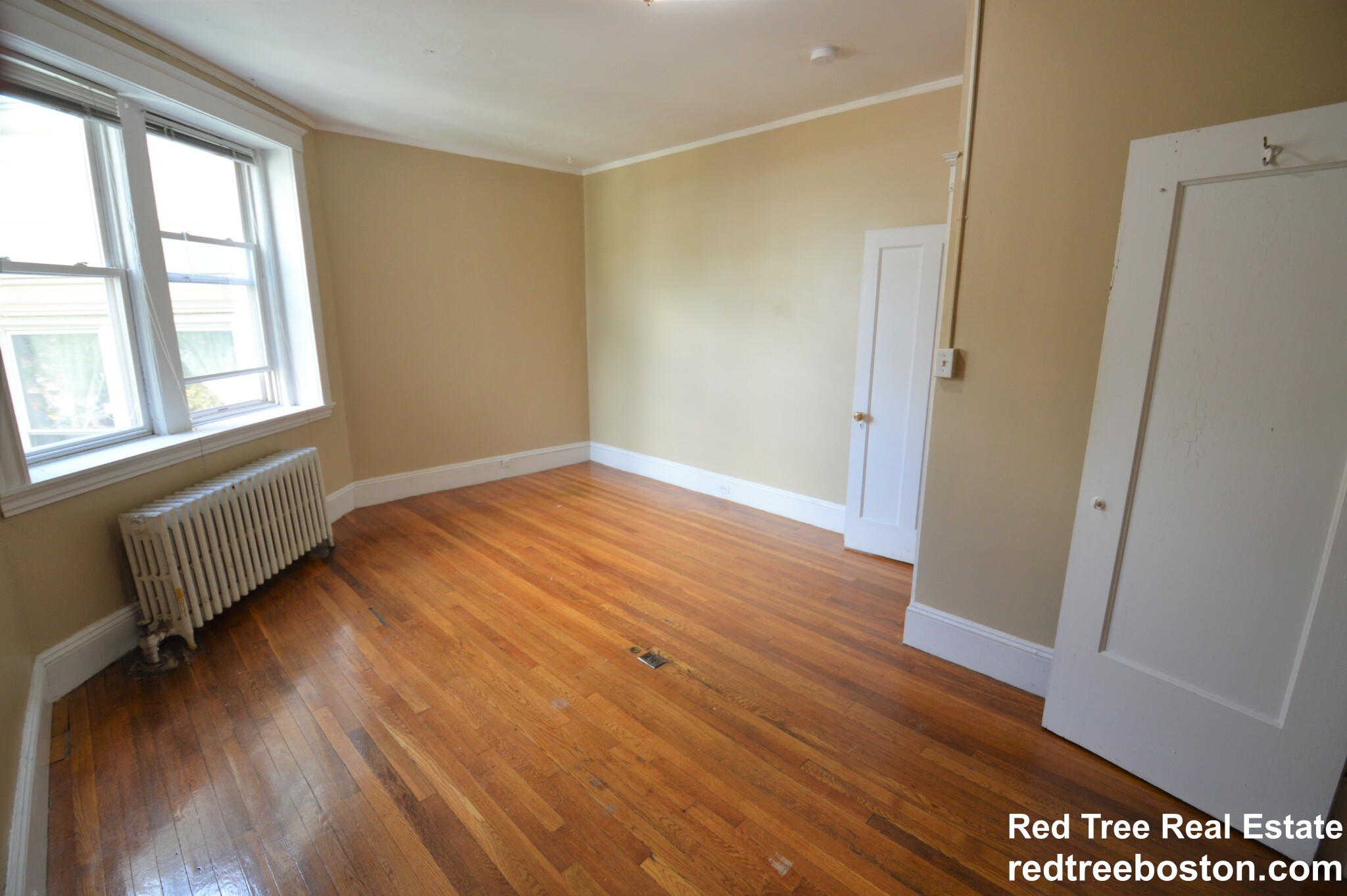 3 bed, 1 bath apartment for rent at 74 Egmont St Unit 6, Coolidge Corner — photo 15 of 18