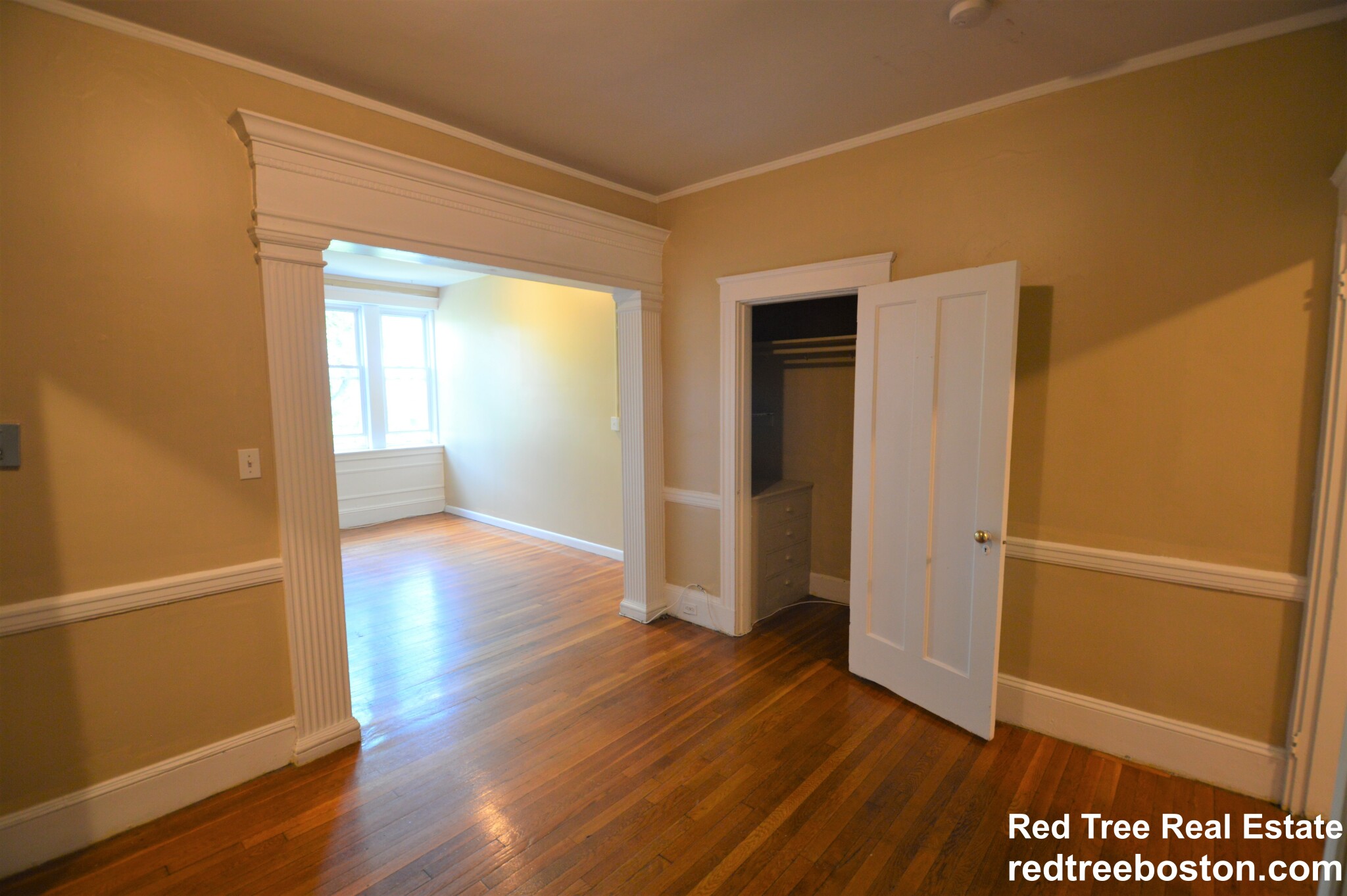 3 bed, 1 bath apartment for rent at 74 Egmont St Unit 6, Coolidge Corner — photo 2 of 18