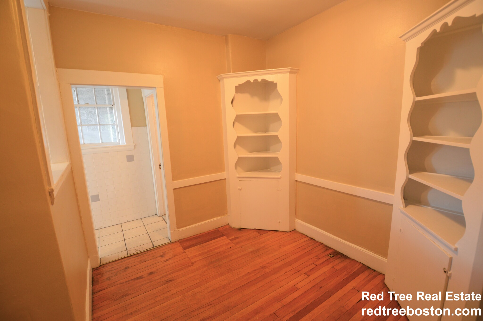 3 bed, 1 bath apartment for rent at 74 Egmont St Unit 6, Coolidge Corner — photo 7 of 18