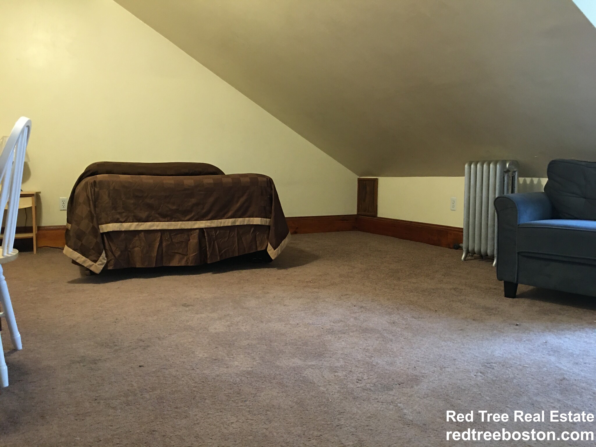 4 bed, 2 bath apartment for rent at 38 Linden St Unit 16, Allston — photo 10 of 14