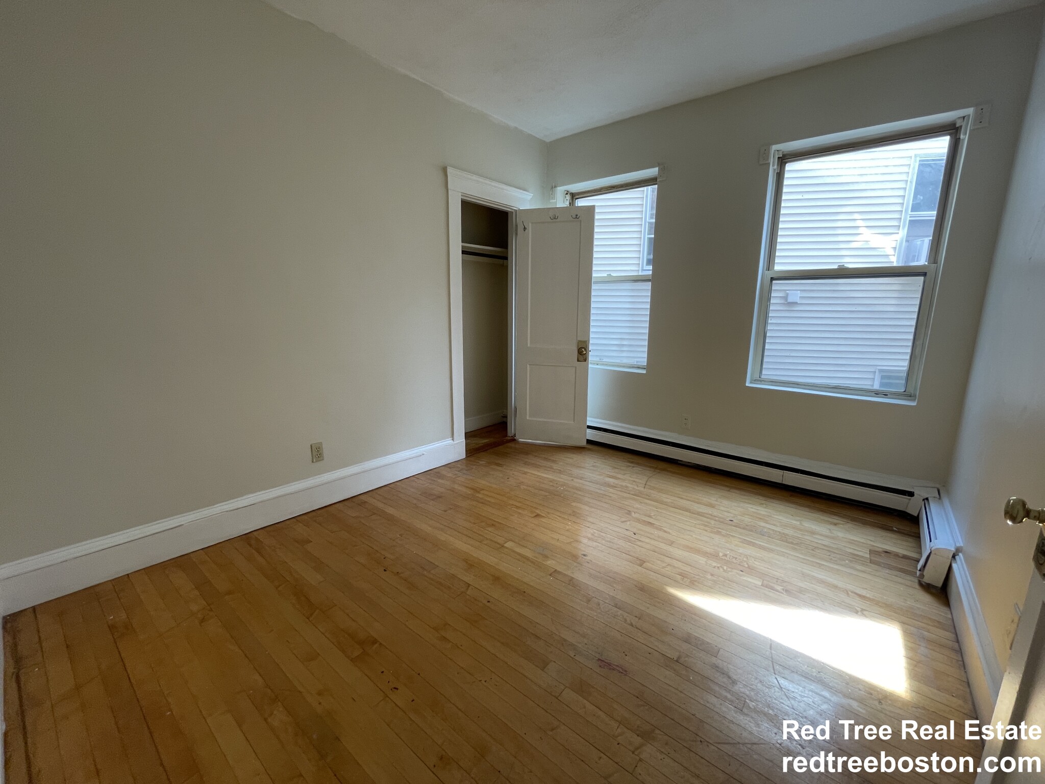 2 bed, 1 bath apartment for rent at 366 Centre St Unit 8, Jamaica Plain — photo 10 of 13