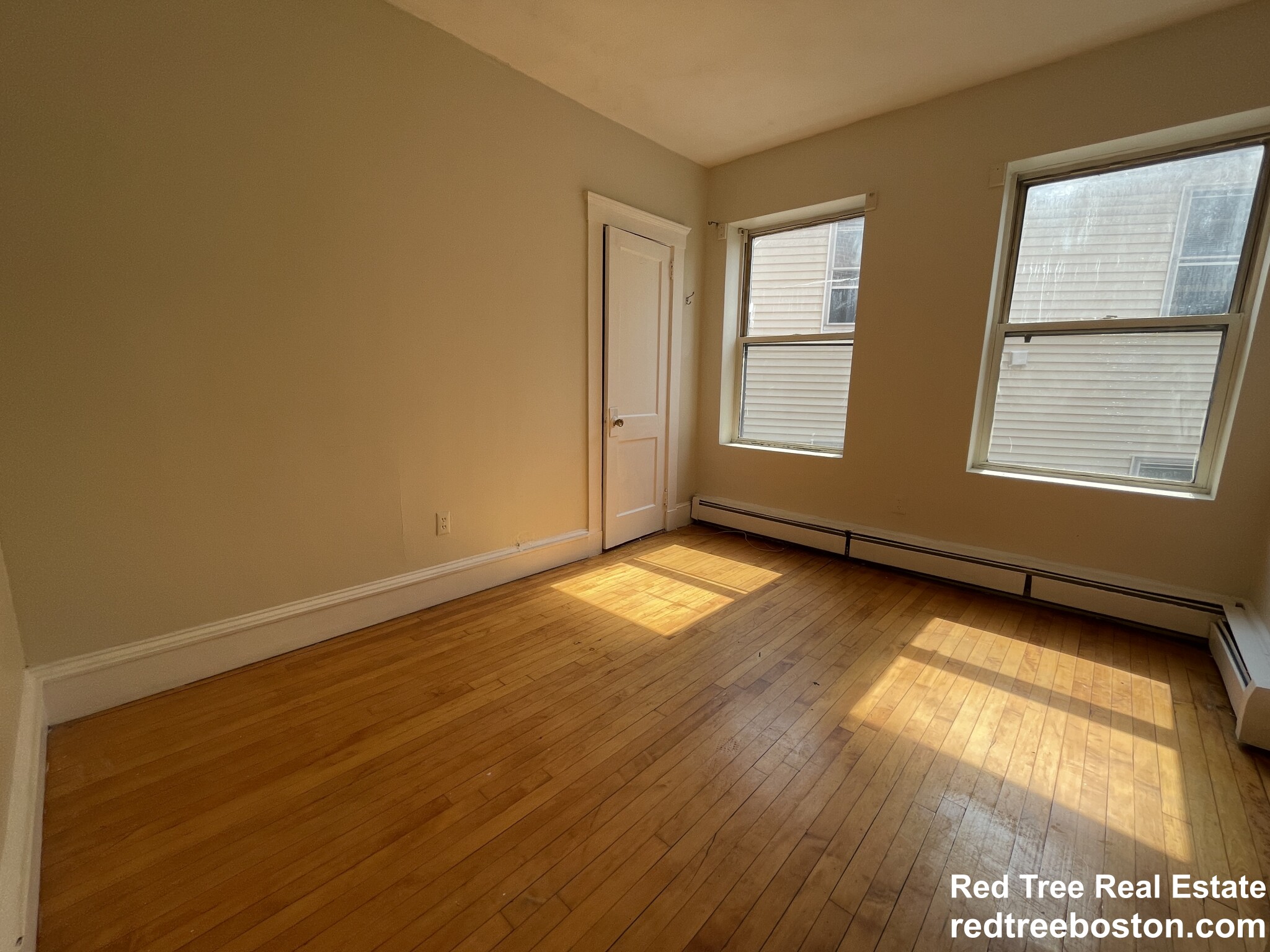 2 bed, 1 bath apartment for rent at 366 Centre St Unit 4, Jamaica Plain — photo 11 of 12