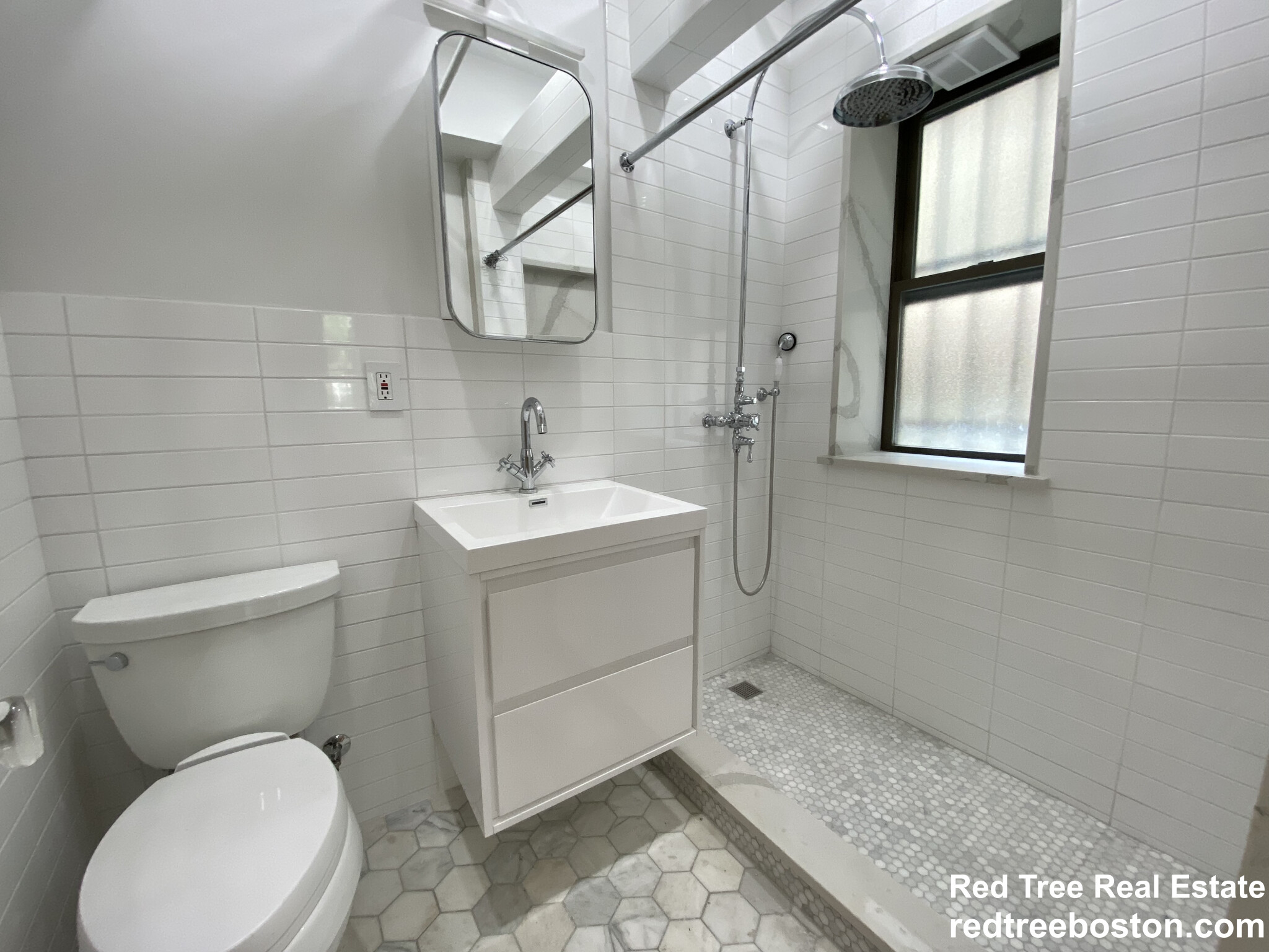 1662 Commonwealth Ave, Brighton