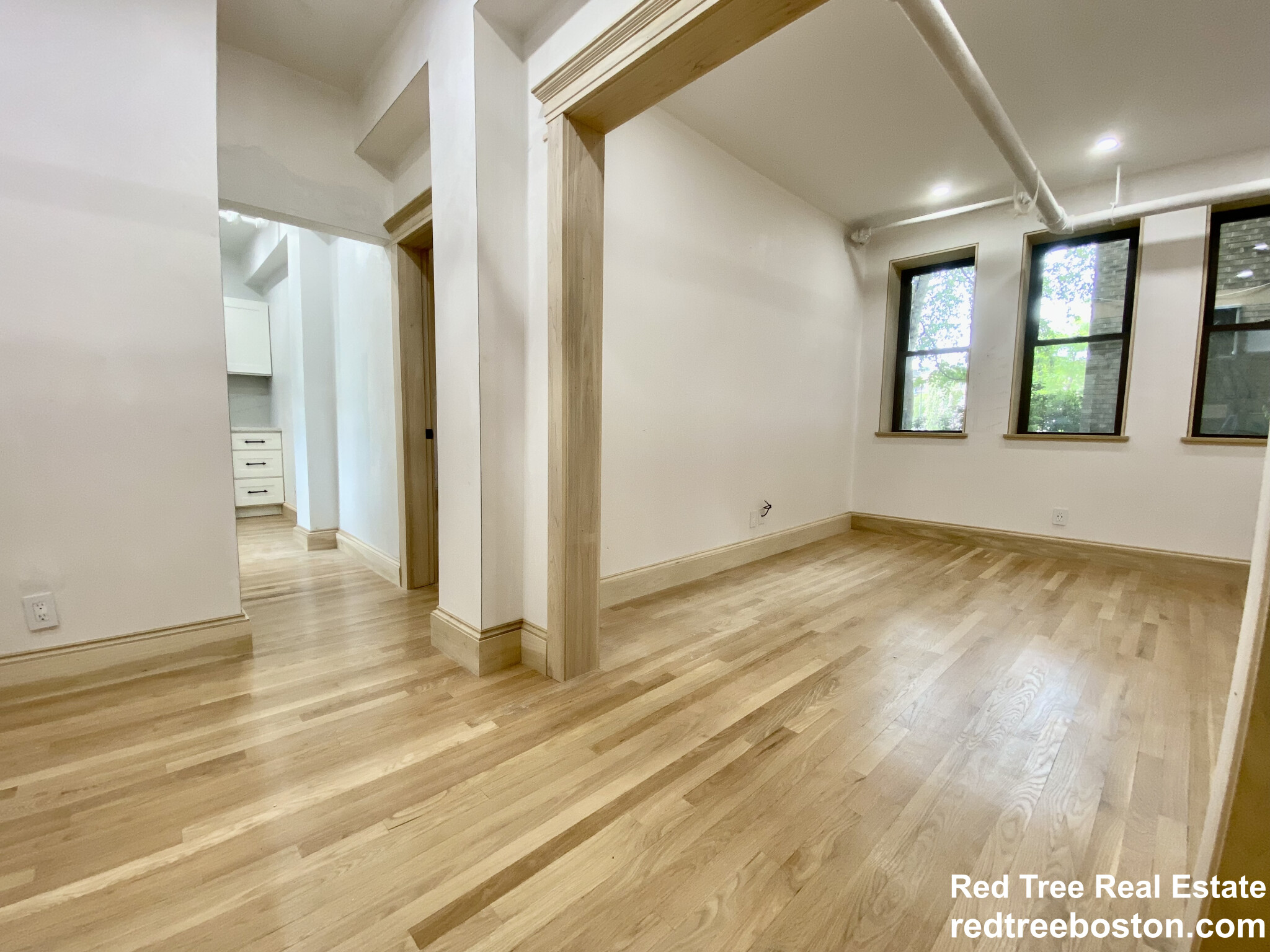 1662 Commonwealth Ave, Brighton