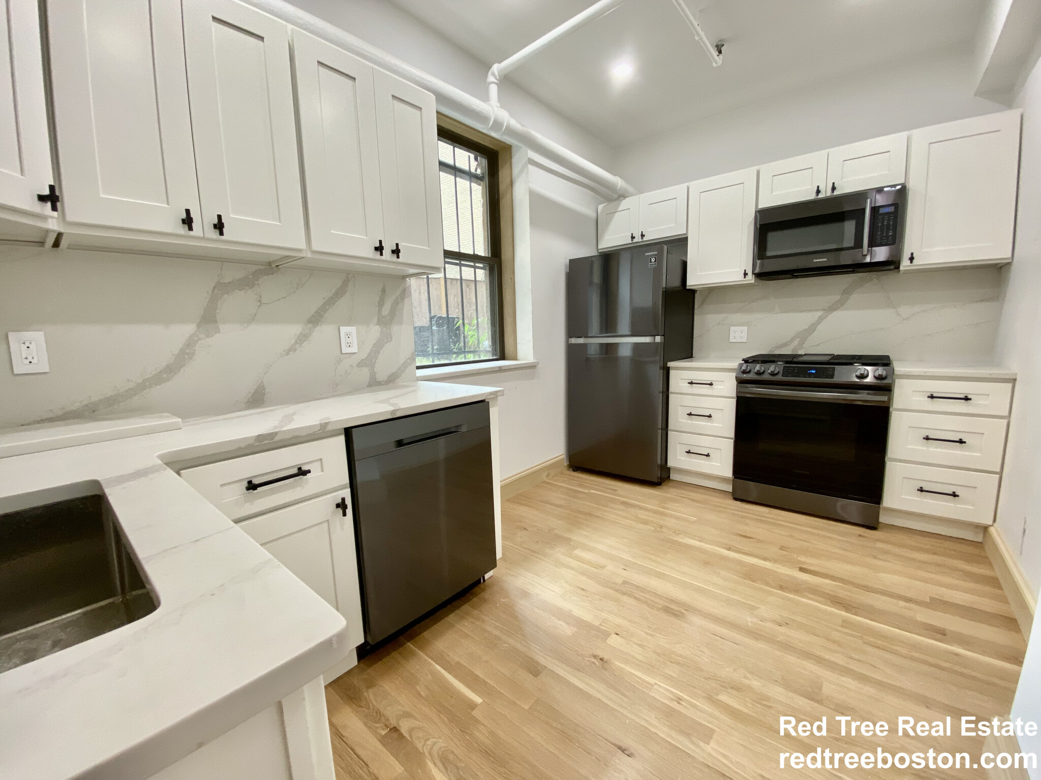 1662 Commonwealth Ave, Brighton