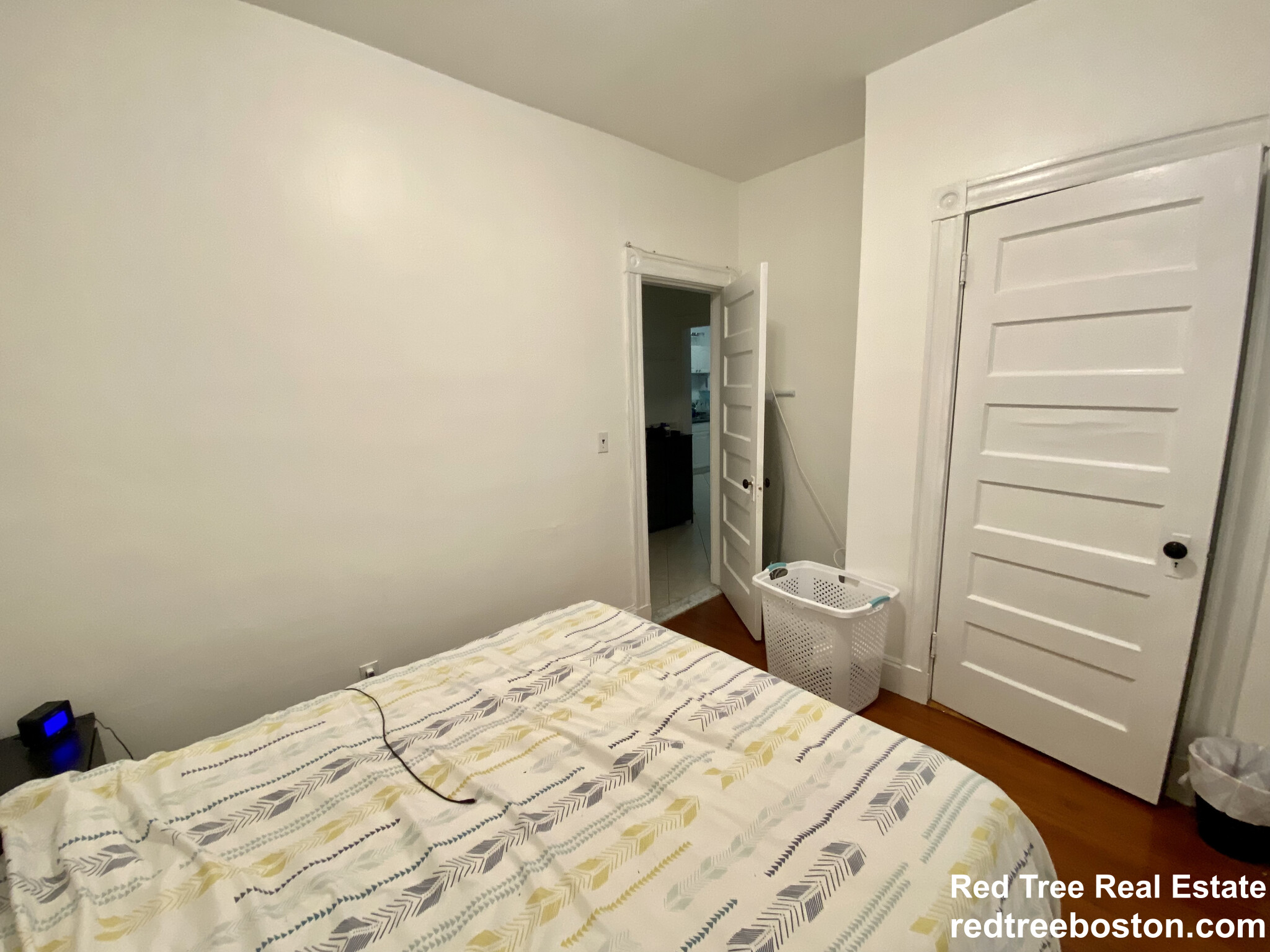 1 bed, 1 bath apartment for rent at 1908 Beacon St Unit 1, Brookline — photo 12 of 43