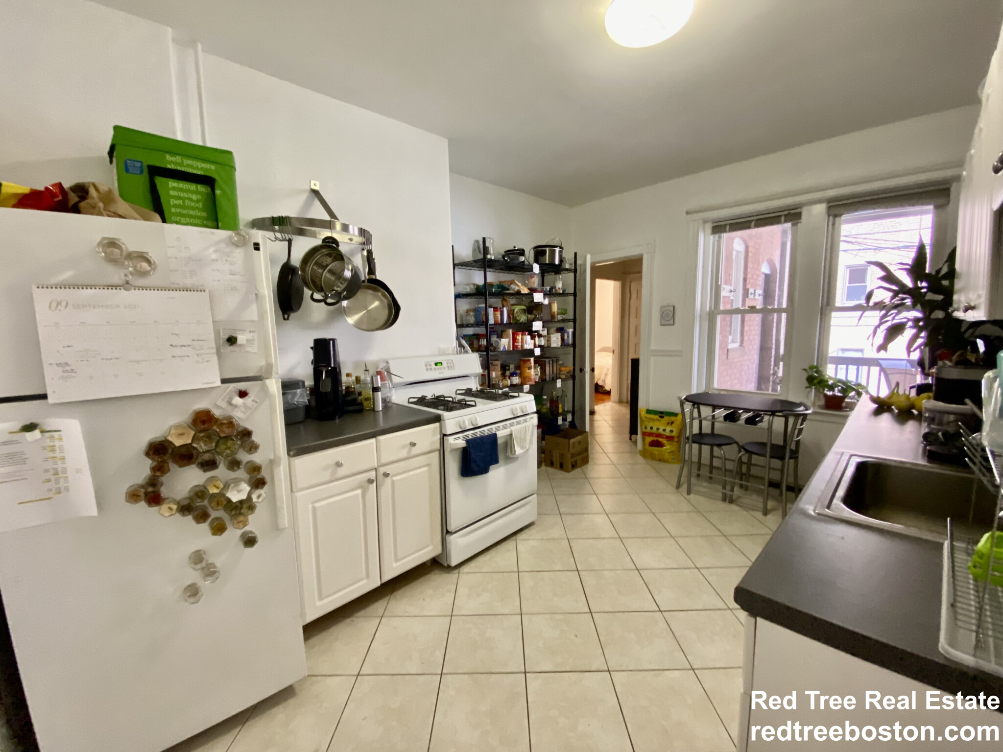 1 bed, 1 bath apartment for rent at 1908 Beacon St Unit 1, Brookline