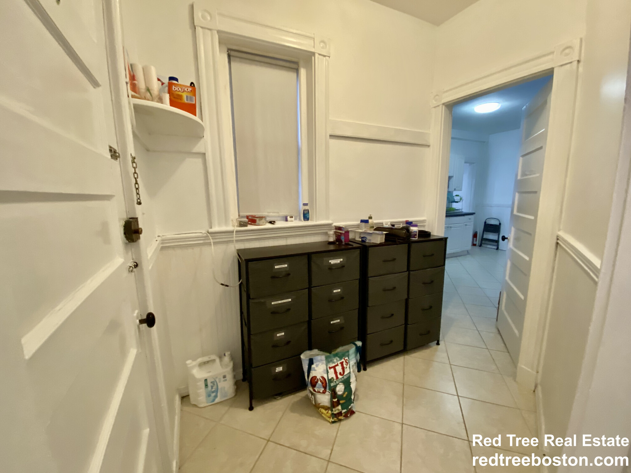 1 bed, 1 bath apartment for rent at 1908 Beacon St Unit 1, Brookline — photo 13 of 43
