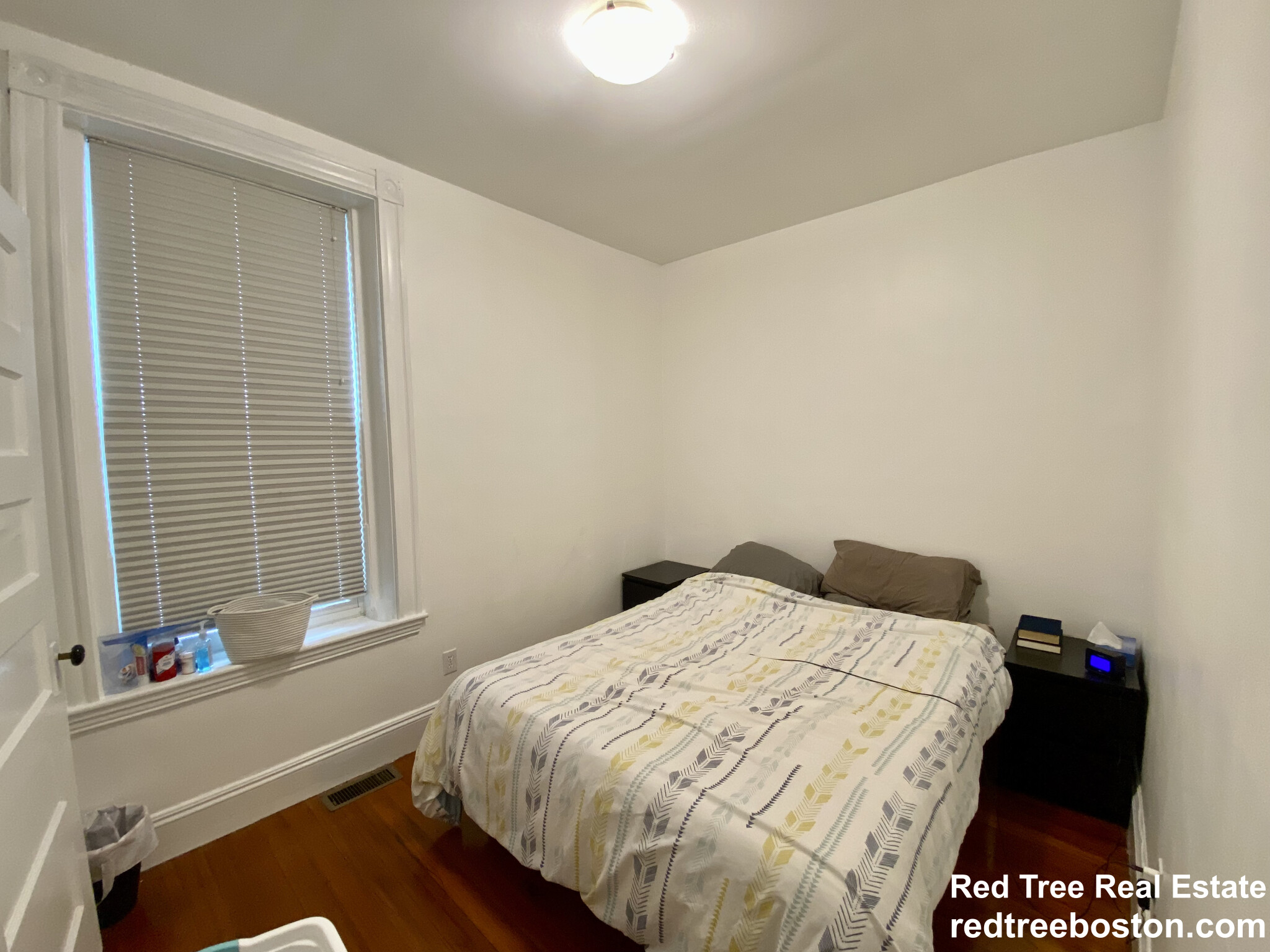 1 bed, 1 bath apartment for rent at 1908 Beacon St Unit 1, Brookline — photo 11 of 43