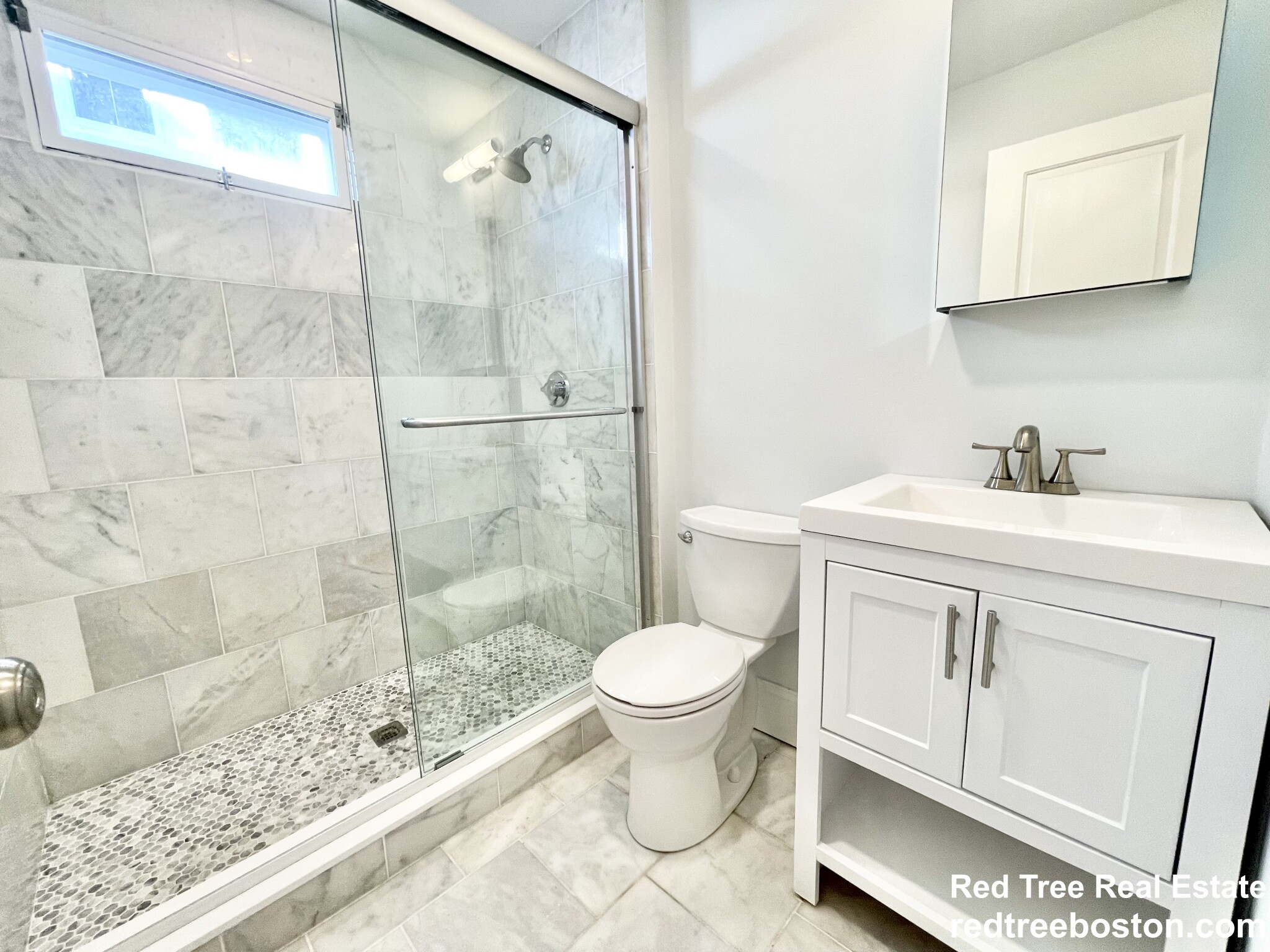 5 bed, 3 bath apartment for rent at 55 Saxton St Unit 2, Dorchester — photo 15 of 25
