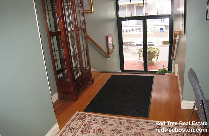 31 Channing St, Newton Corner