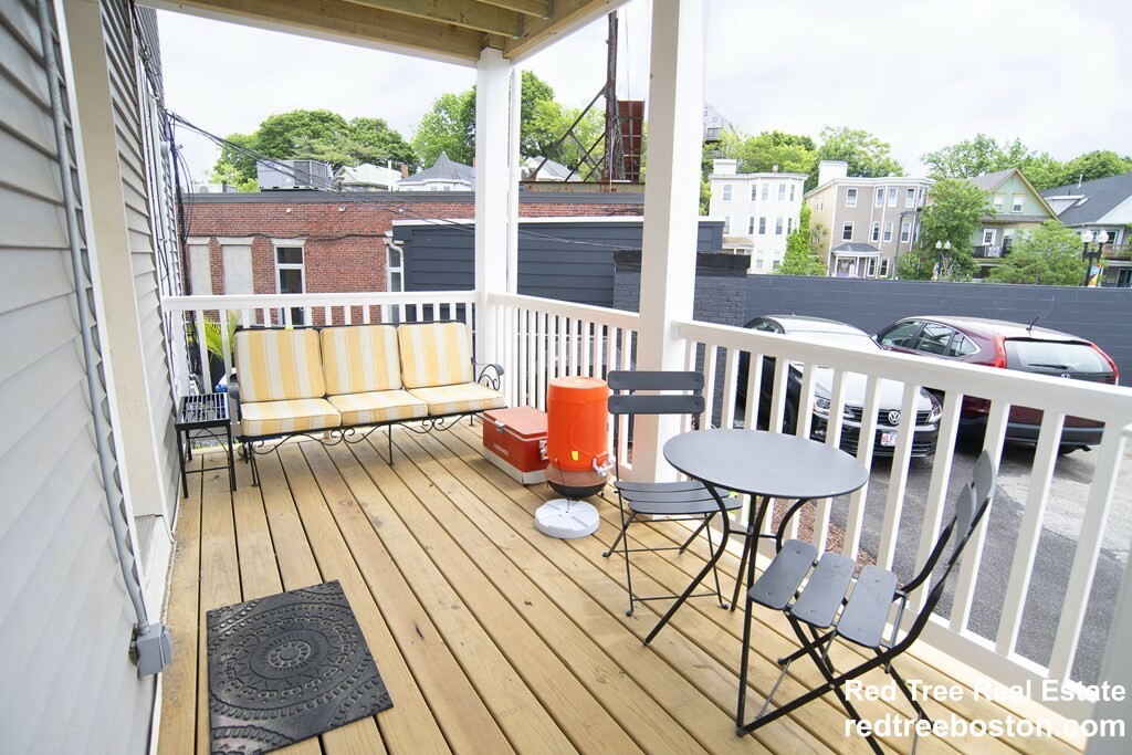 3 bed, 1 bath apartment for rent at 10 Perkins St Unit 1 COPY, Jamaica Plain — photo 10 of 10