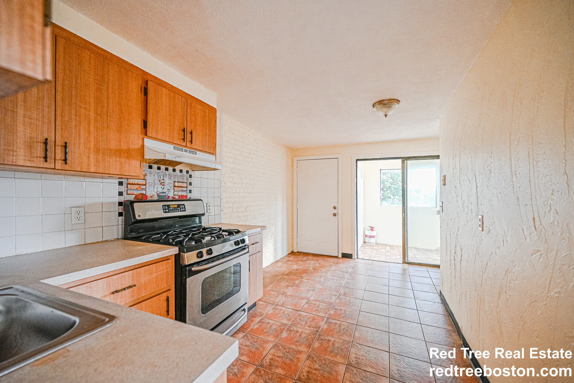 3 bed, 1 bath apartment for rent at 91 Chester St Unit 3, Chelsea — photo 4 of 15