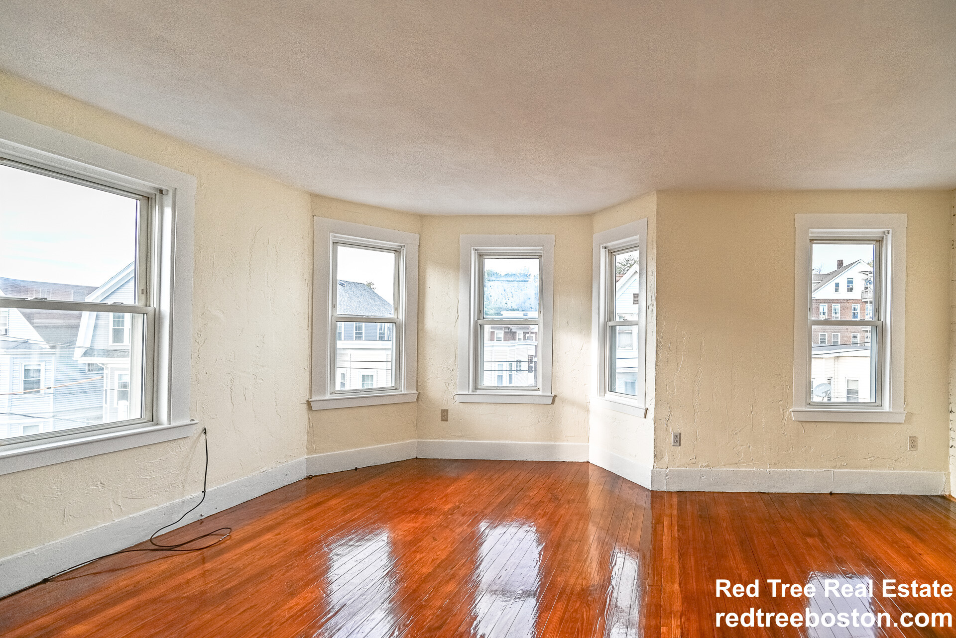 3 bed, 1 bath apartment for rent at 91 Chester St Unit 3, Chelsea — photo 1 of 15