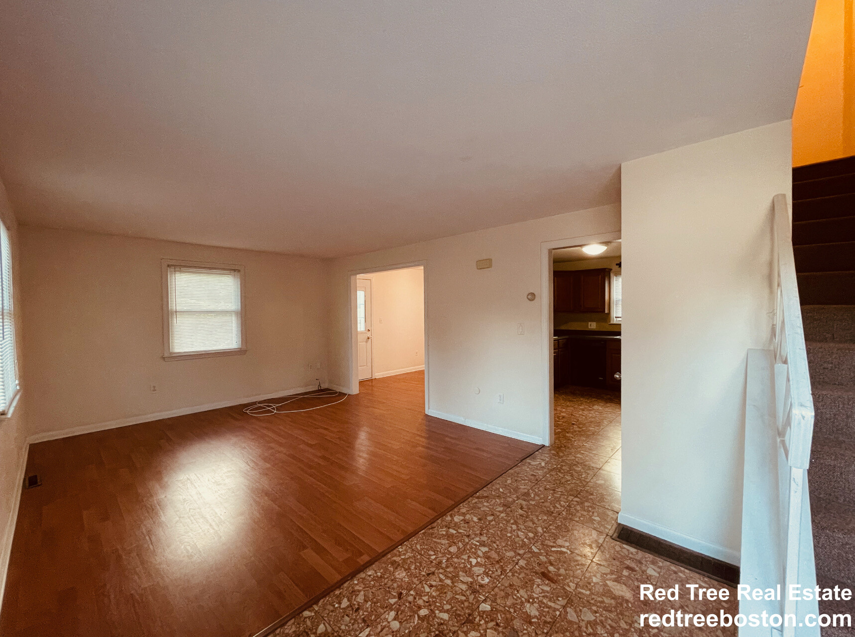 3 bed, 1.5 bath apartment for rent at 41 Boylston Rd, Newton Highlands — photo 8 of 16