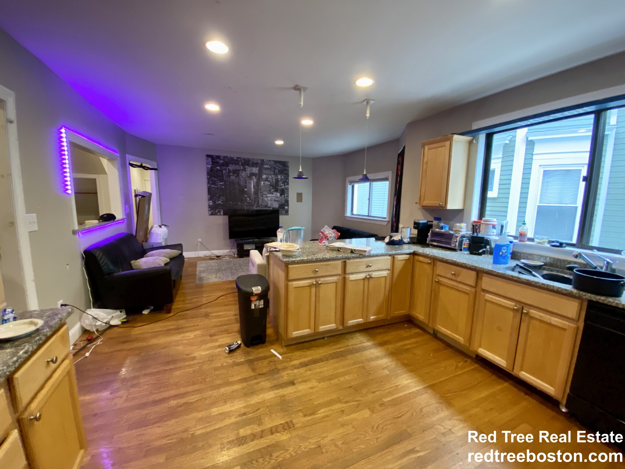 74 Ashford St, Allston