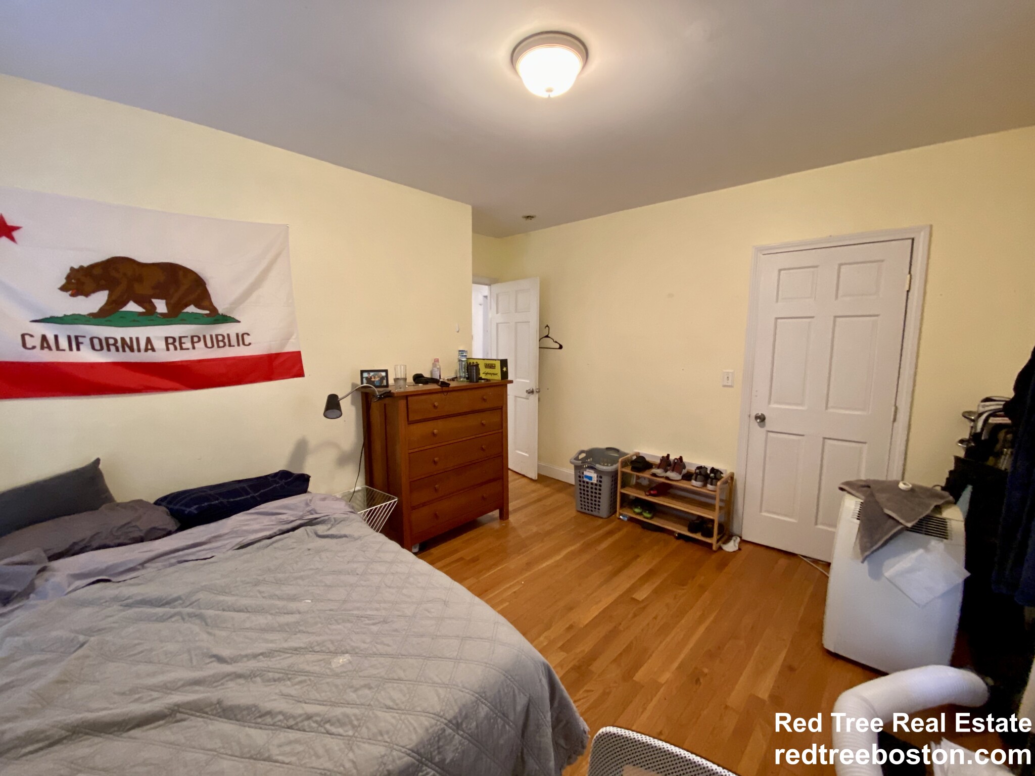 74 Ashford St, Allston