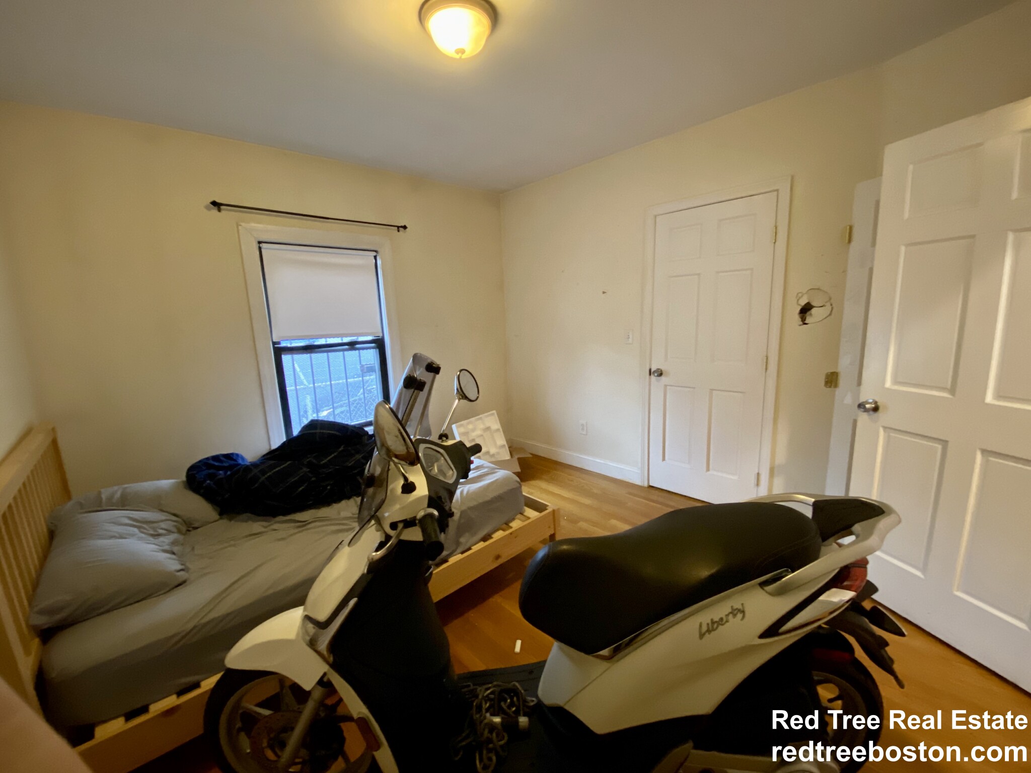 74 Ashford St, Allston