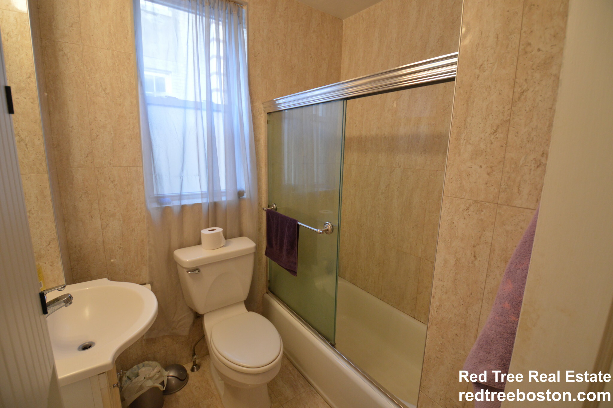 69 Babcock St, North Brookline