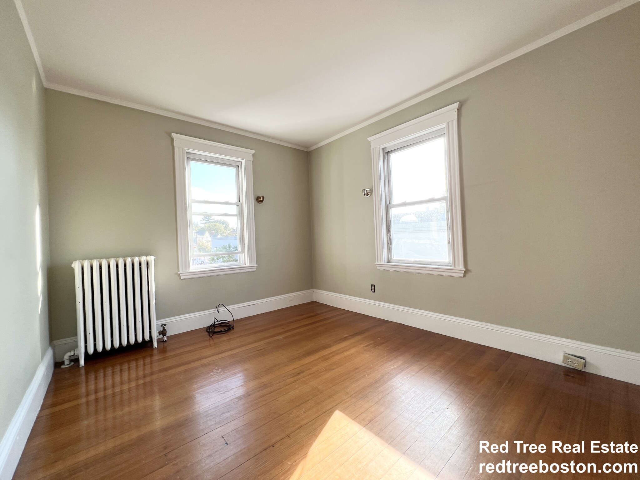 10 Perkins St, Jamaica Plain