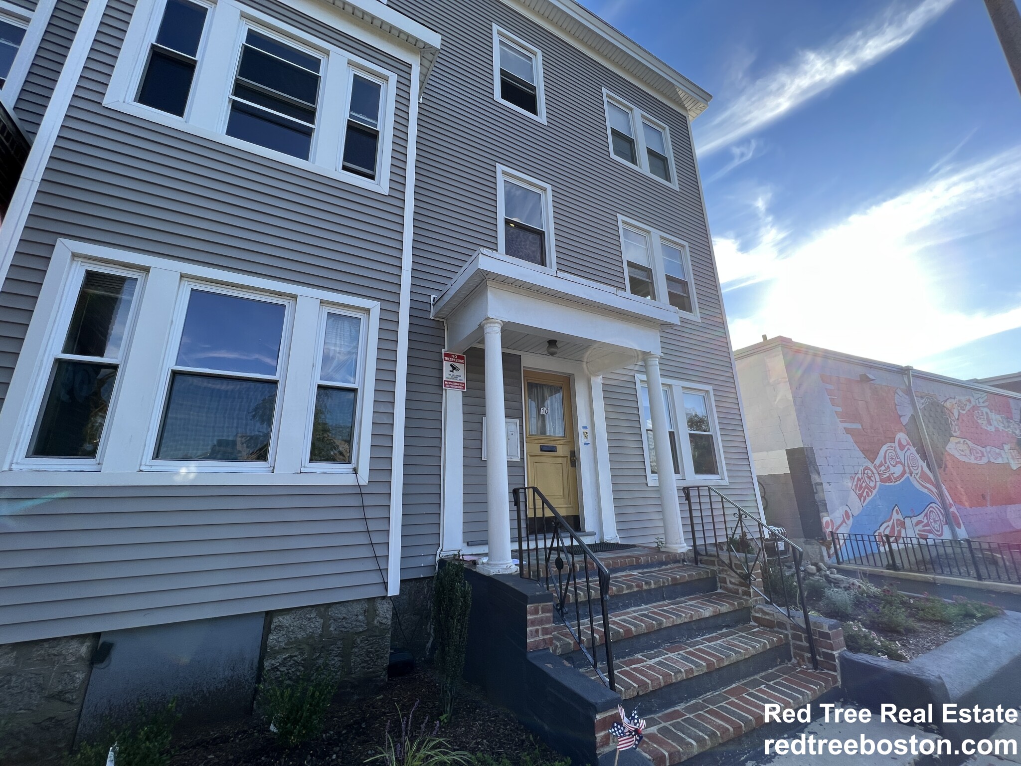 10 Perkins St, Jamaica Plain