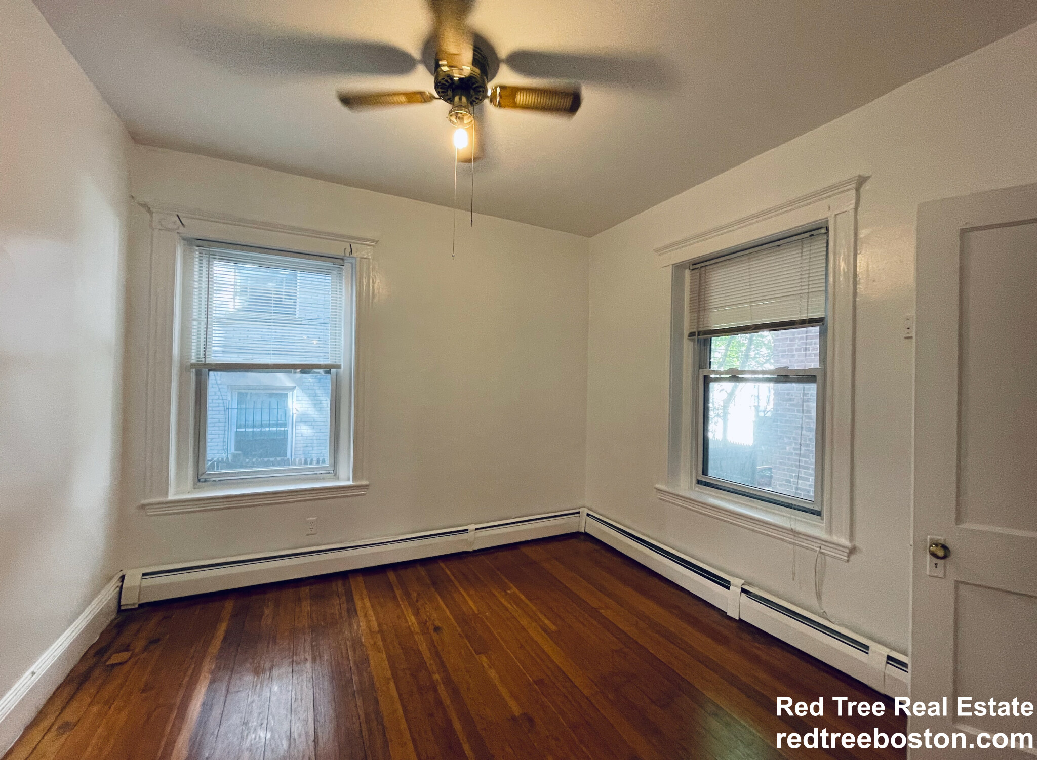 3 bed, 1 bath apartment for rent at 86 Chestnut St Unit 1, Brookline — photo 7 of 12