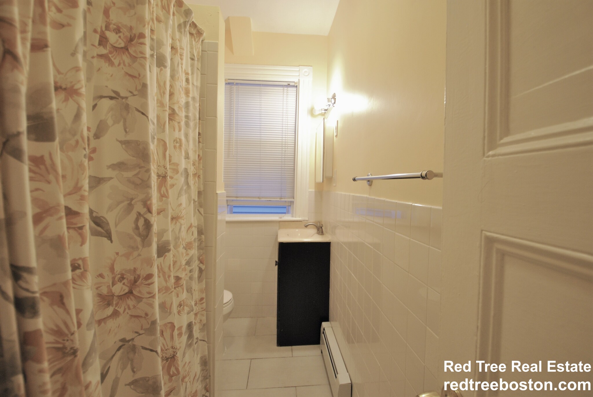 3 bed, 2 bath apartment for rent at 11 Raven St Unit 3, Dorchester — photo 8 of 17