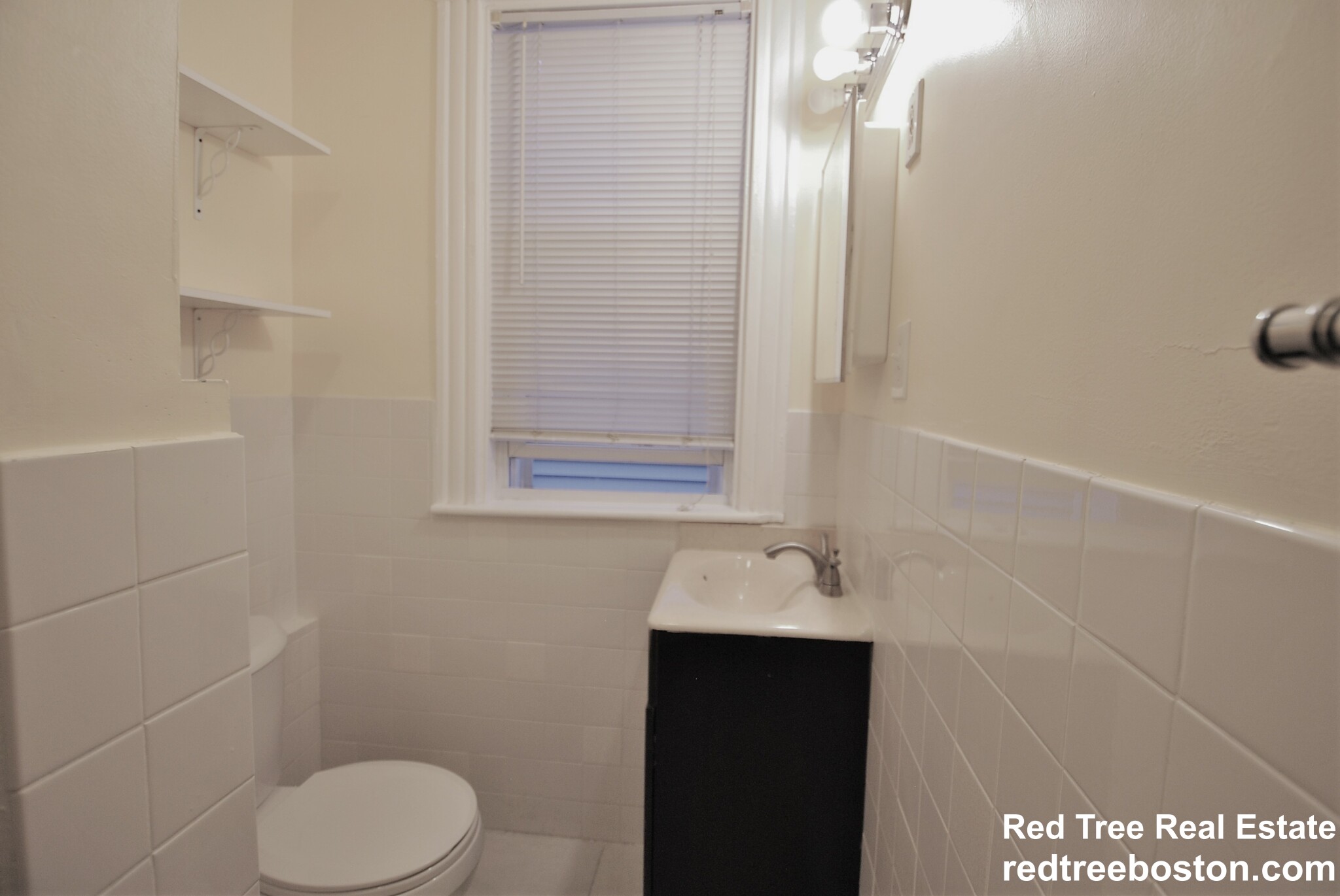 3 bed, 2 bath apartment for rent at 11 Raven St Unit 3, Dorchester — photo 9 of 17