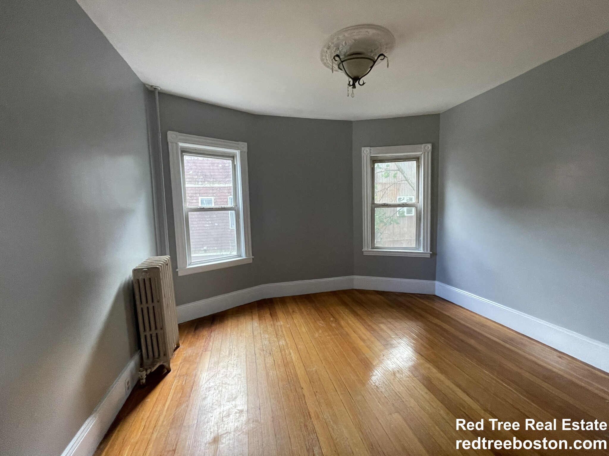 2 bed, 1 bath apartment for rent at 121 Williams St Unit 2, Jamaica Plain — photo 2 of 10